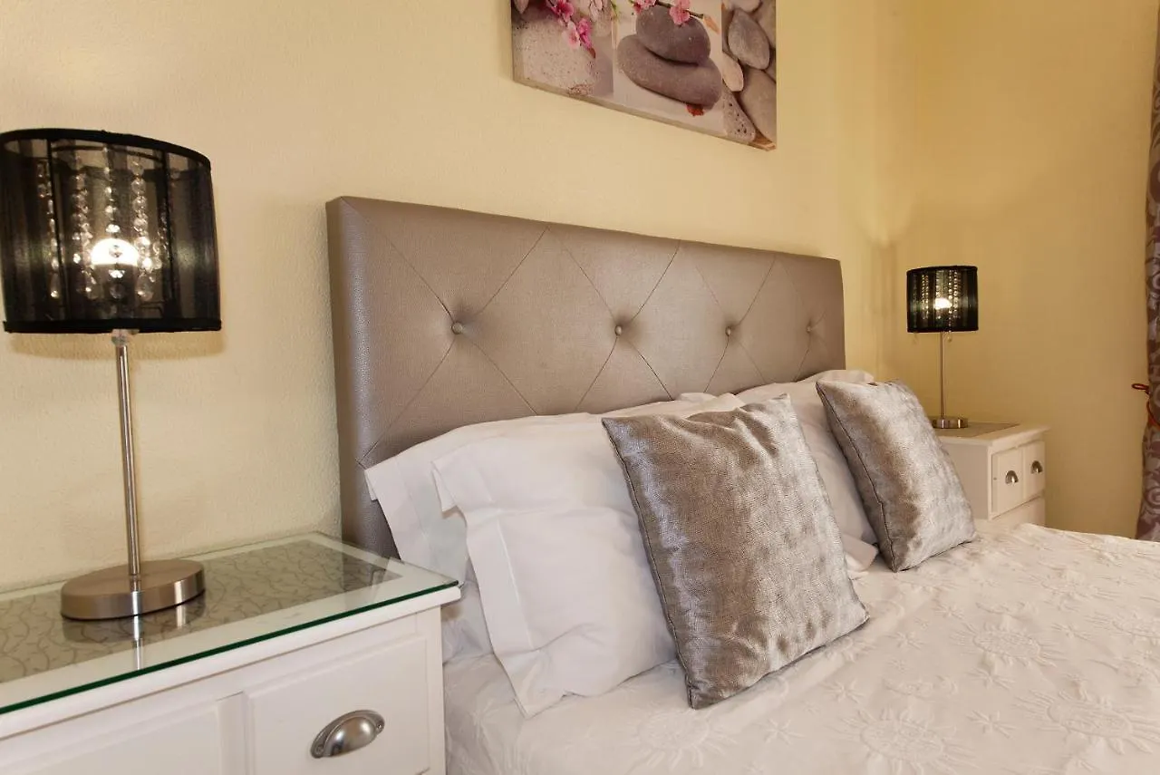 B17 - The Stunning Seaview Apartment Lagos