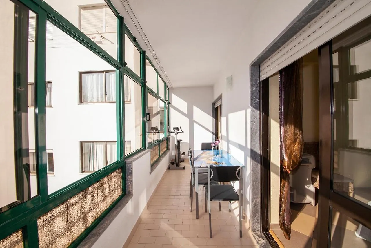 B17 - The Stunning Seaview Apartment Lagos
