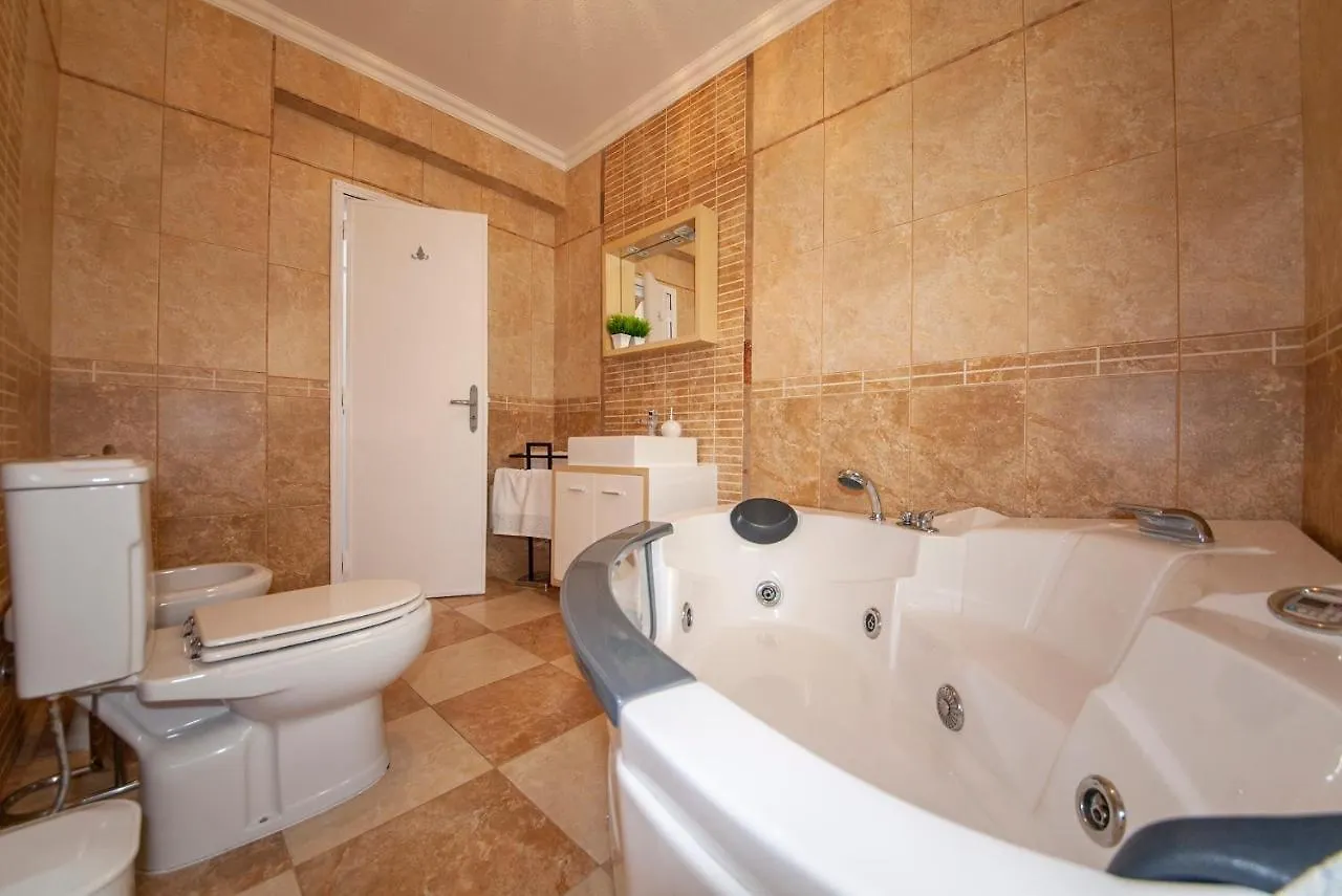 B17 - The Stunning Seaview Apartment Lagos